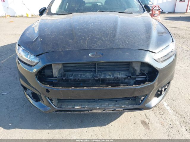3FA6P0H99FR226772 Ford FUSION SE