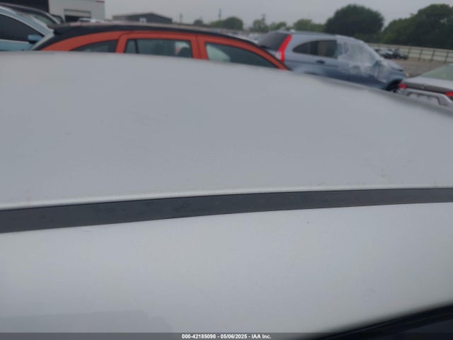 3KPA24AB1KE213894 KIA RIO S