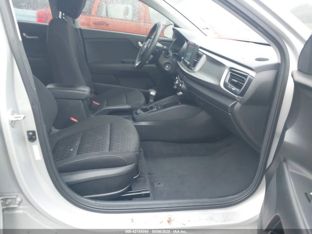 3KPA24AB1KE213894 KIA RIO S