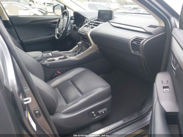 JTJYARBZ8J2091392 Lexus NX 300