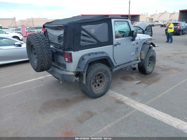 1C4AJWAG0EL141740 Jeep 2014
