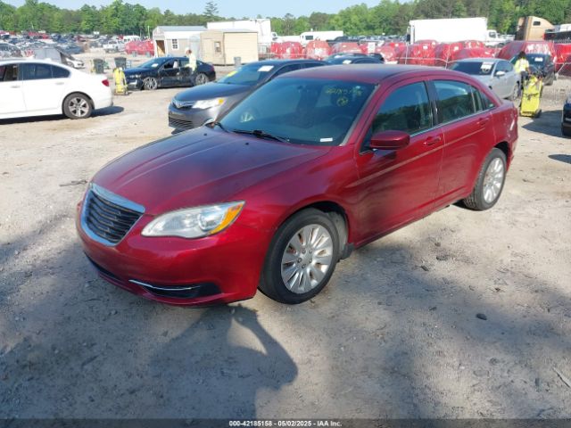 1C3CCBAB2EN212963 Chrysler 200 LX