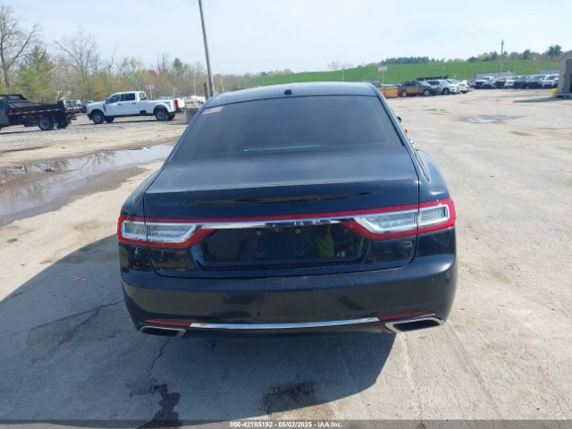 1LN6L9HK0H5609577 Lincoln Continental Livery