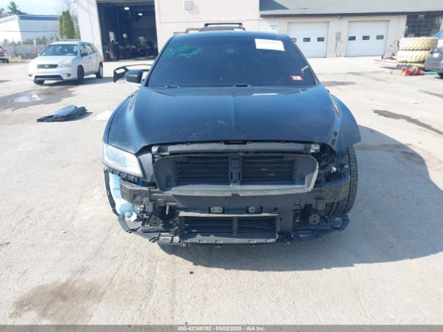 1LN6L9HK0H5609577 Lincoln Continental Livery