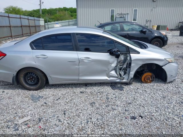 19XFB2F53FE003364 Honda Civic Lx