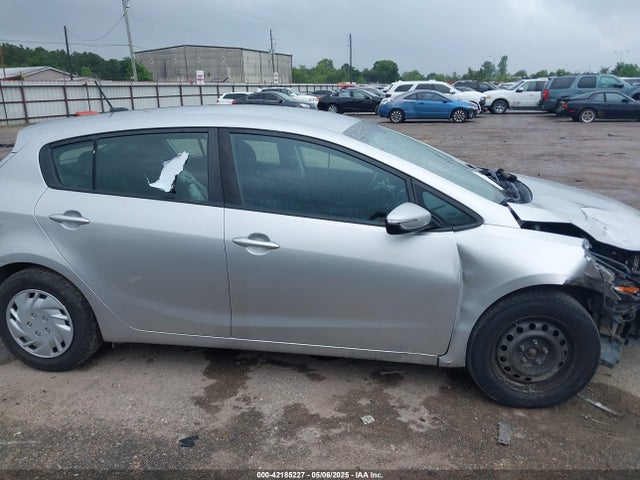 KIA gdi nu 2017 KNAFK5A82H5708896 Image 14
