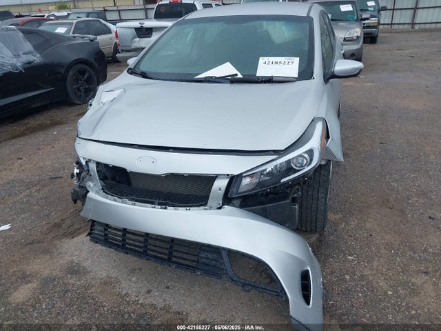 KIA gdi nu 2017 KNAFK5A82H5708896 Image 6