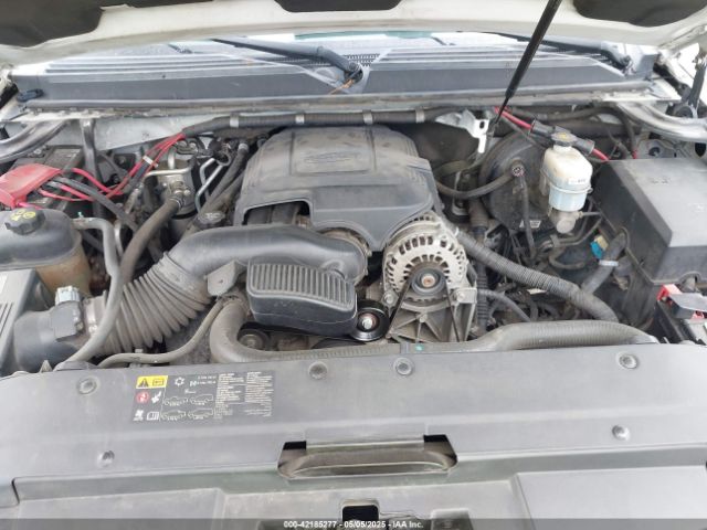 2011 CHEVROLET TAHOE 1GNSK2E03BR326100 Photo 9