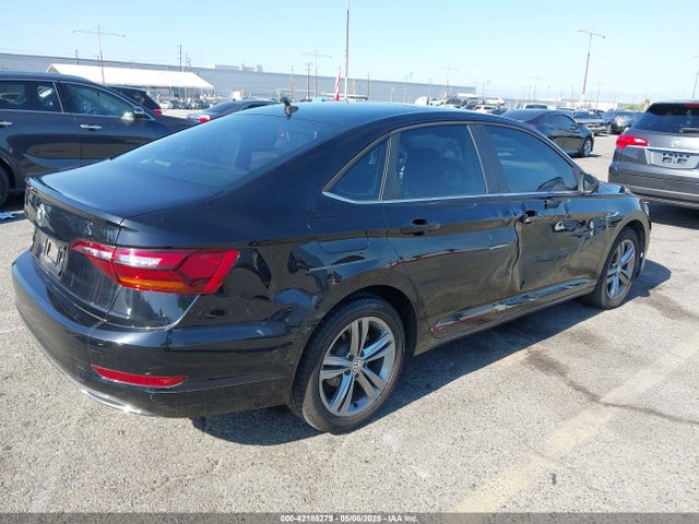3VWC57BU7KM098688 Volkswagen 1.4 tsi
