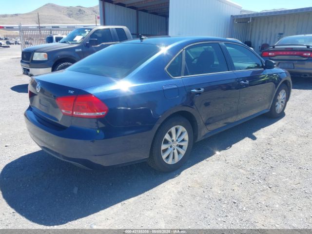 1VWAT7A38FC049237 Volkswagen Passat 1.8t Wolfsburg Edition