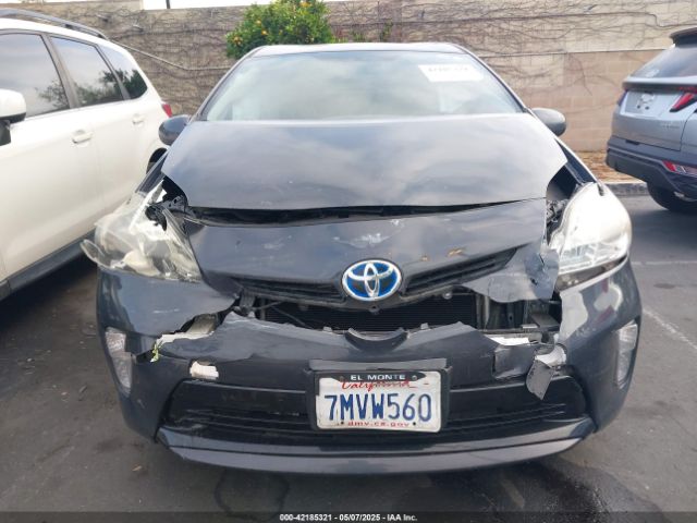 JTDKN3DU5F0456514 Toyota Prius Two