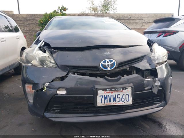 JTDKN3DU5F0456514 Toyota Prius Two