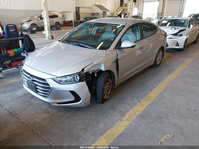5NPD74LF8HH186910 Hyundai 2017
