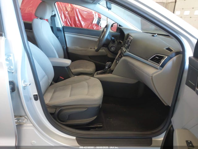 5NPD74LF8HH186910 Hyundai 2017