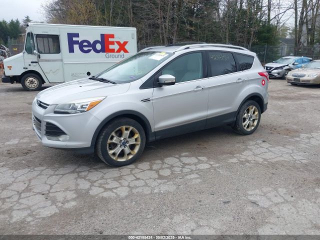1FMCU9J95EUE18732 Ford Escape Titanium