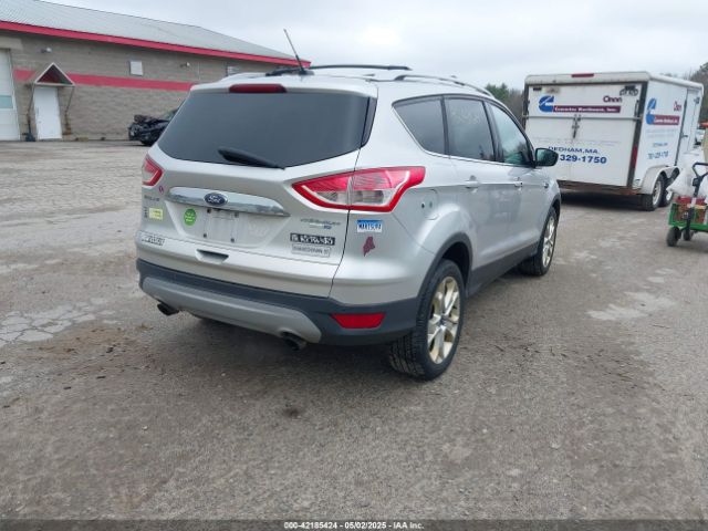 1FMCU9J95EUE18732 Ford Escape Titanium