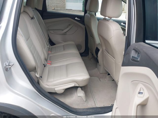 1FMCU9J95EUE18732 Ford Escape Titanium