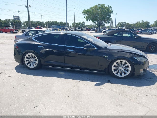 Tesla Model S P85d 2014 5YJSA1H25EFP65571 Image 12