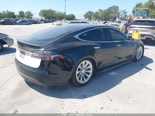 2014 TESLA MODEL S 5YJSA1H25EFP65571 Photo 3