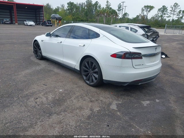 2013 TESLA MODEL S 5YJSA1DP9DFP04076 Photo 2
