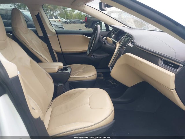 2013 TESLA MODEL S 5YJSA1DP9DFP04076 Photo 4