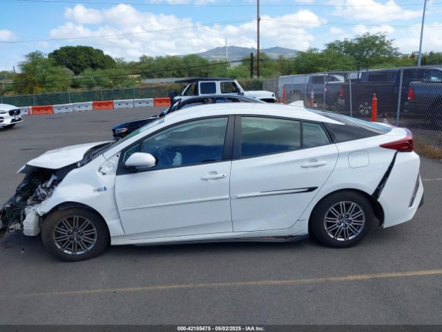 JTDKAMFPXN3202707 Toyota 2zr-fxe, 1nm+1sm