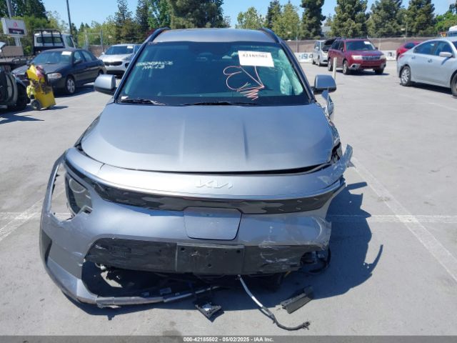 KNDCR3L13R5082380 KIA Niro Ev Wind
