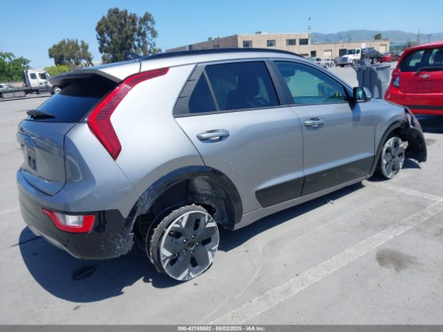 KNDCR3L13R5082380 KIA Niro Ev Wind