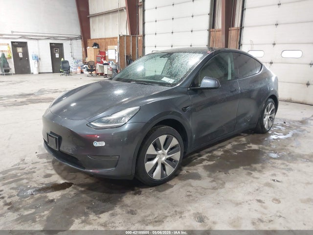 2021 TESLA MODEL Y 5YJYGDEE2MF121792 Photo 1