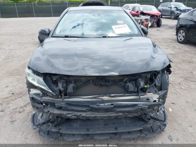 4T1B11HK6JU158382 Toyota CAMRY SE