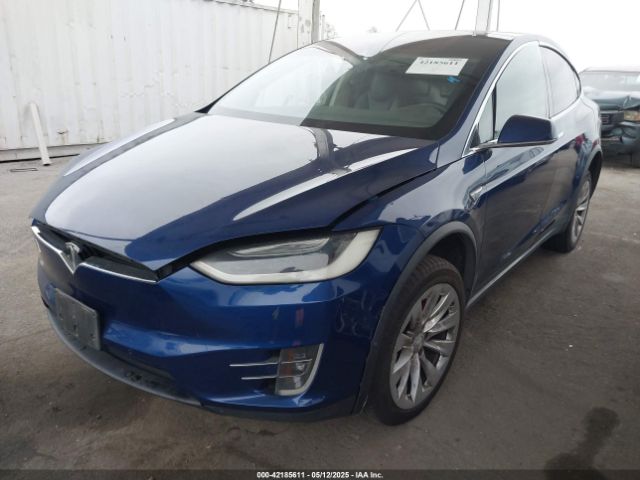 2016 TESLA MODEL X 5YJXCAE40GFS00119 Photo 1