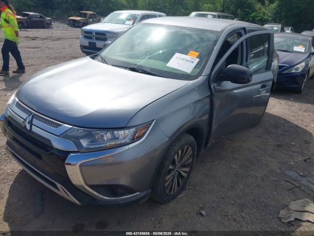 JA4AD2A3XKZ007527 Mitsubishi Outlander Es