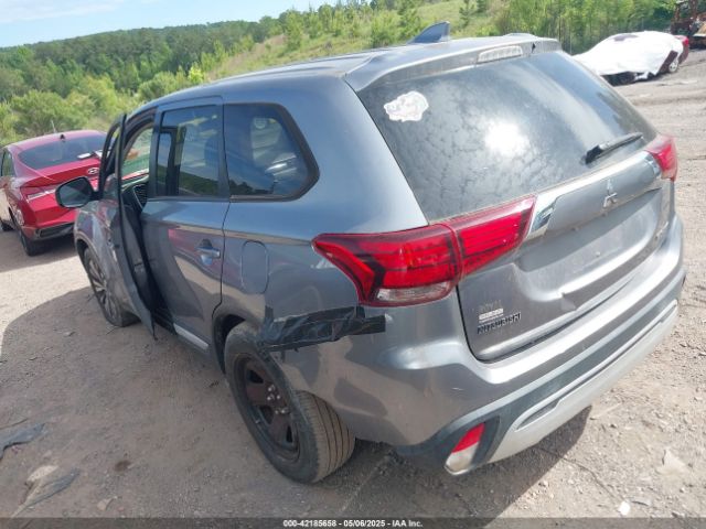 JA4AD2A3XKZ007527 Mitsubishi Outlander Es