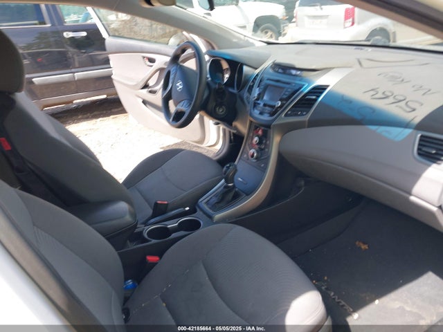 5NPDH4AE4EH466469 Hyundai ELANTRA SE