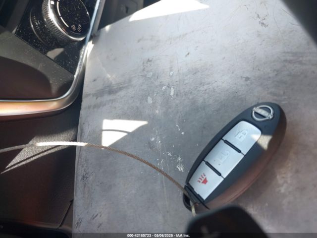 5N1BT3AA7NC706554 Nissan Rogue S Fwd