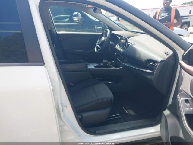 5N1BT3AA7NC706554 Nissan Rogue S Fwd