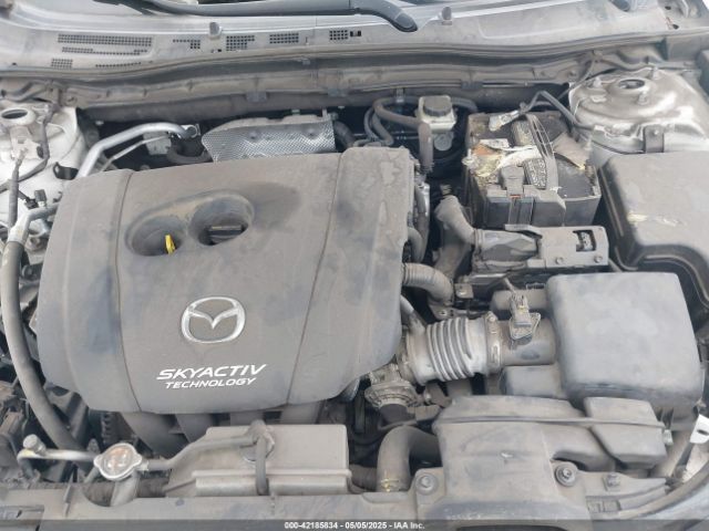 3MZBM1L77GM318603 Mazda Mazda3 I Touring