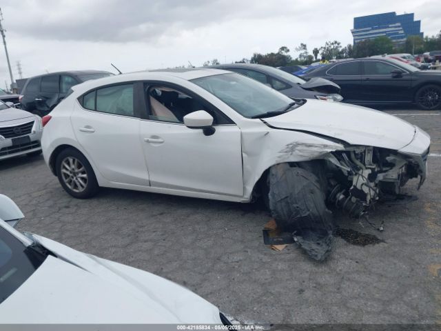 3MZBM1L77GM318603 Mazda Mazda3 I Touring
