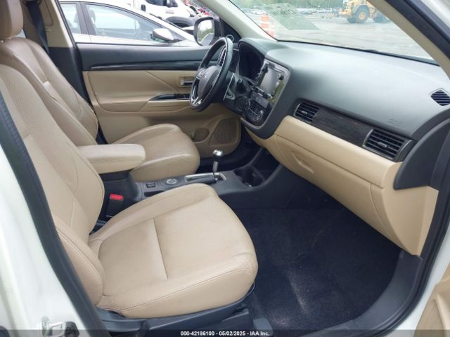 JA4JZ4AX1GZ012333 Mitsubishi OUTLANDER GT