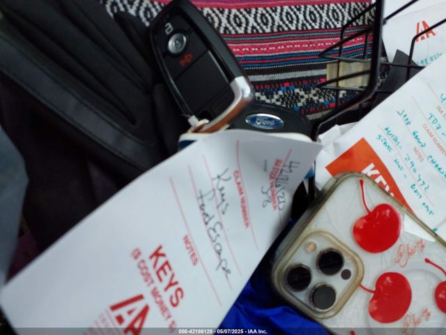 2020 FORD ESCAPE 1FMCU0G64LUC05485 Photo 10