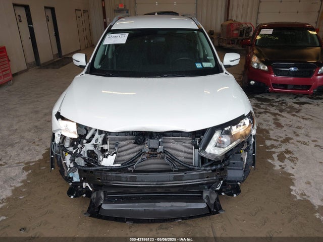 5N1AT2MV0KC766109 Nissan ROGUE SV