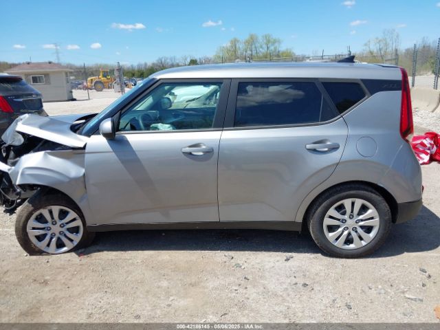 KNDJ23AU6N7824035 KIA SOUL LX