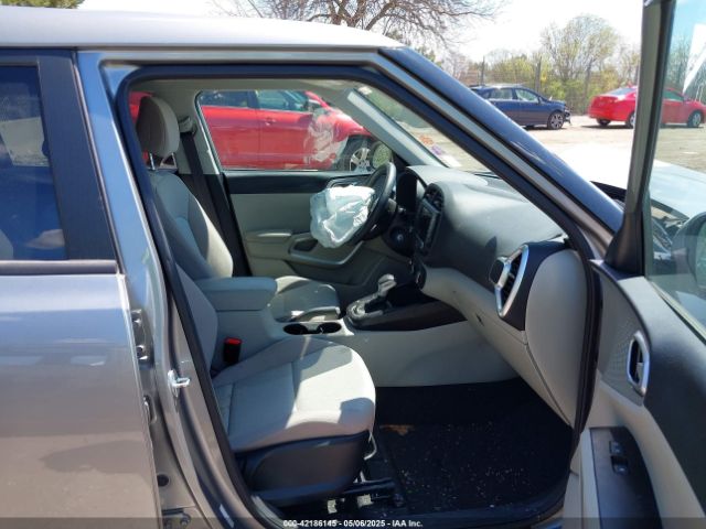 KNDJ23AU6N7824035 KIA SOUL LX