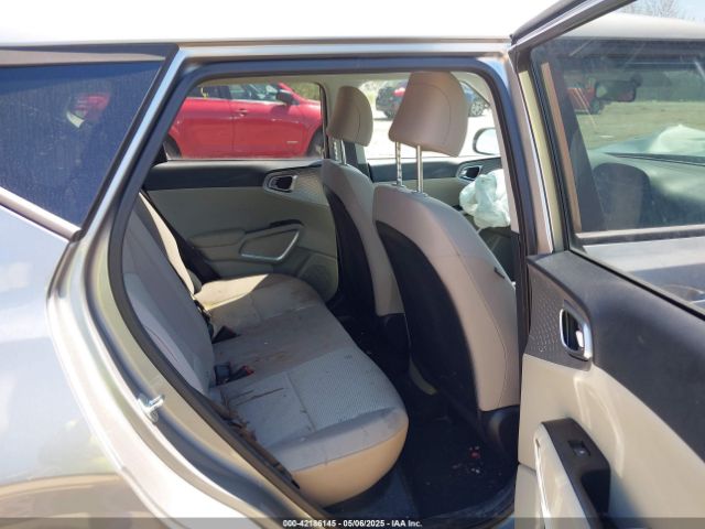 KNDJ23AU6N7824035 KIA SOUL LX