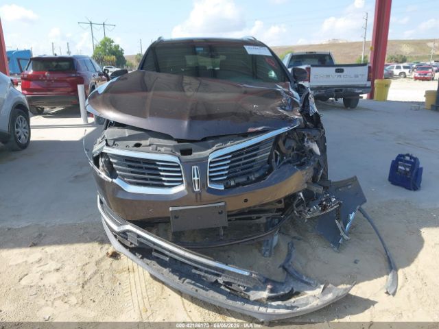 2LMPJ9JP2GBL44627 Lincoln Mkx Black Label