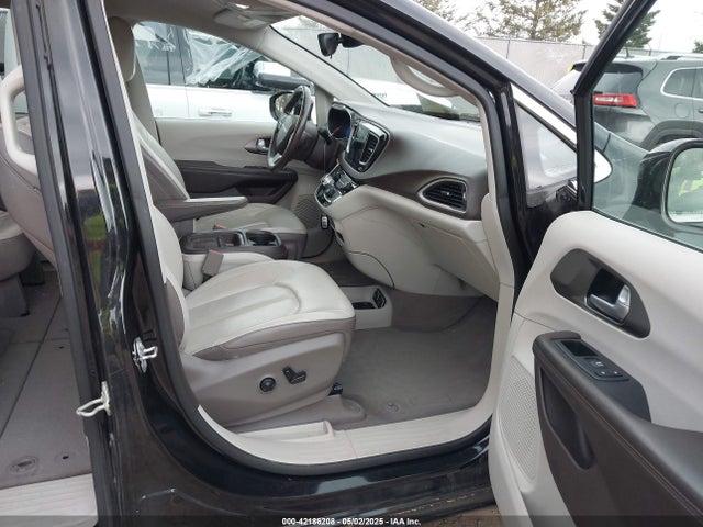 2C4RC1BG3JR233506 Chrysler Pacifica Touring L