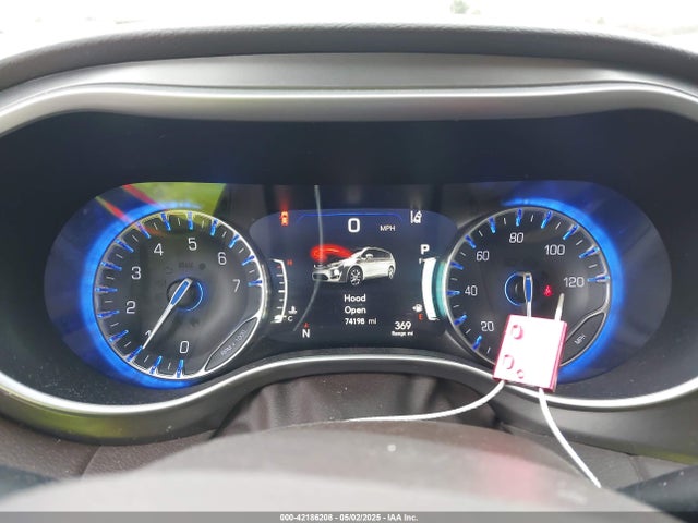 2C4RC1BG3JR233506 Chrysler Pacifica Touring L