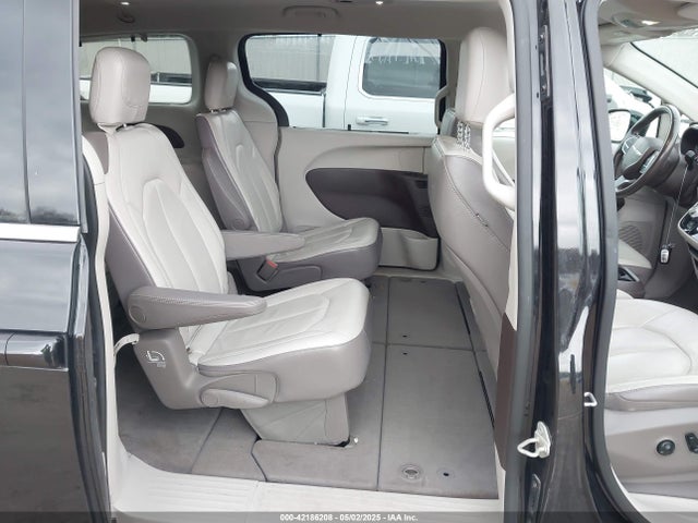 2C4RC1BG3JR233506 Chrysler Pacifica Touring L