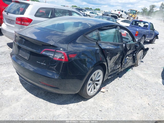 2023 TESLA MODEL 3 5YJ3E1EBXPF388011 Photo 3