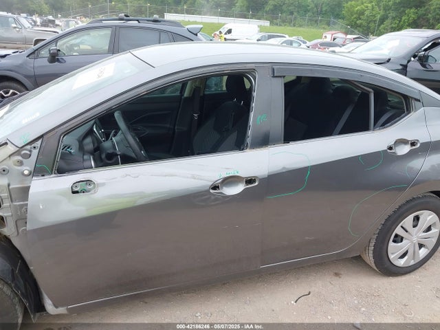 3N1CN8DV0LL883241 Nissan Versa S Xtronic Cvt